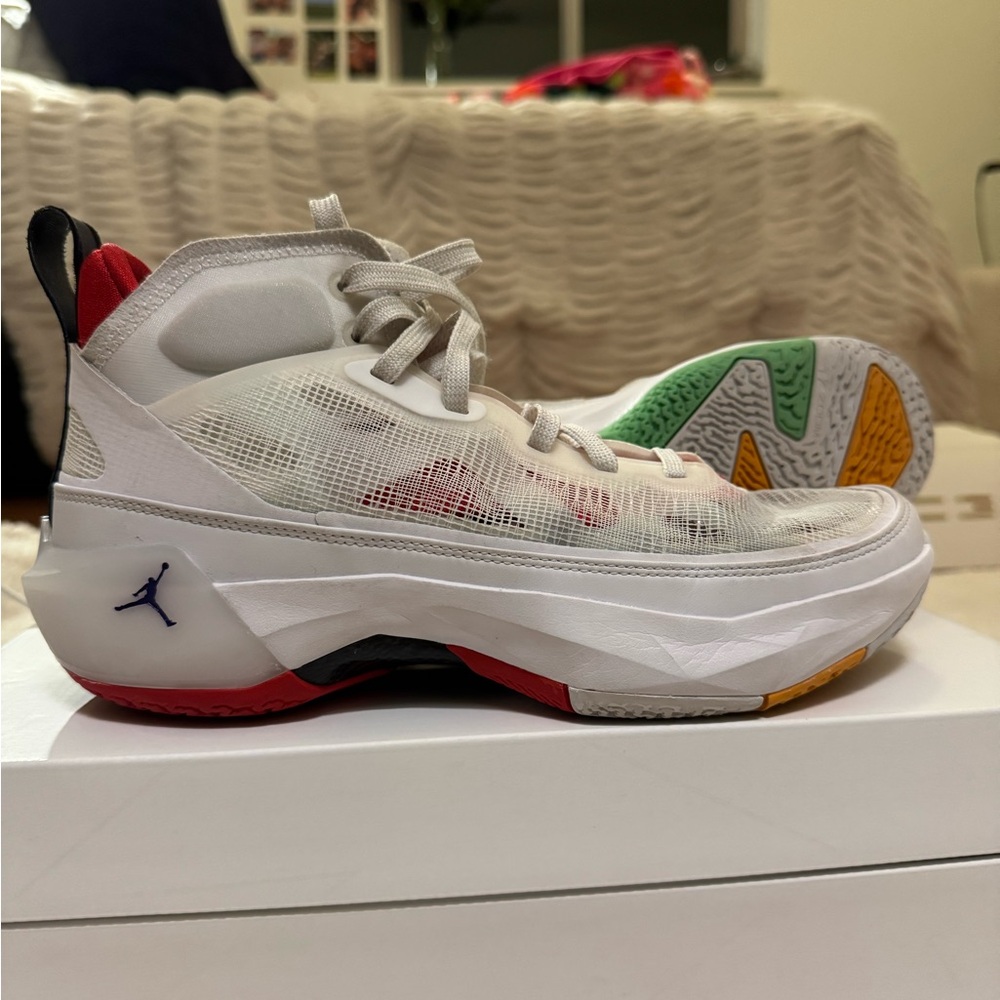 Kids JORDAN Basketball Shoes XXXVII